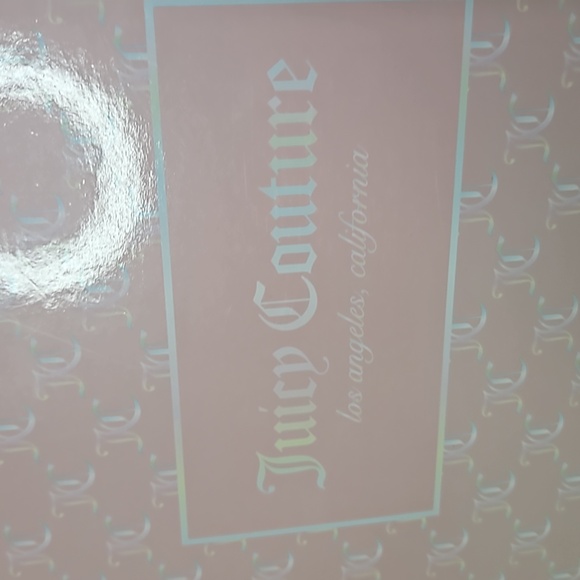 Juices Couture apink soft furry mini Tote & Barrel coin purse - Picture 7 of 11